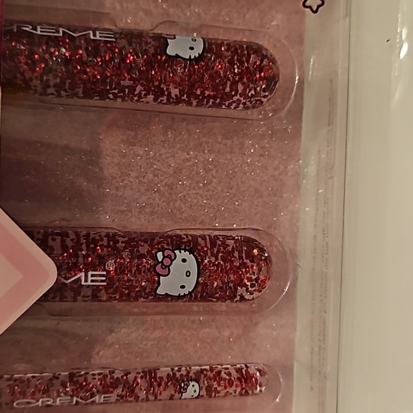 The crème hello kitty luv wave brush set of 5 - Picture 2 of 3